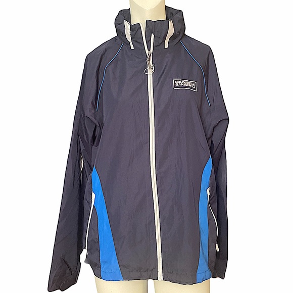 NWOT - Northend Sport Ladies raincoat with hood - Picture 1 of 4